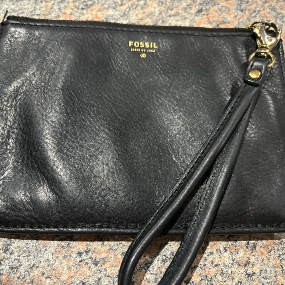 Fossil Black leather wristlet